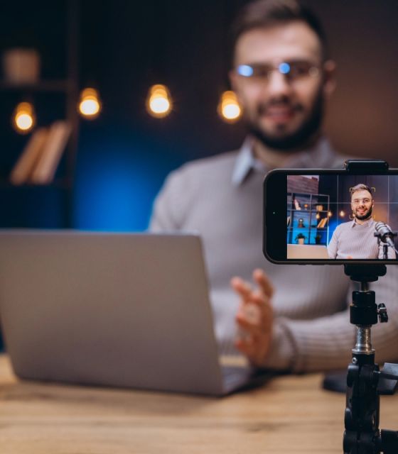 Educating Your Audience is the Ultimate Marketing Power Move -A Financial Literacy Month Special